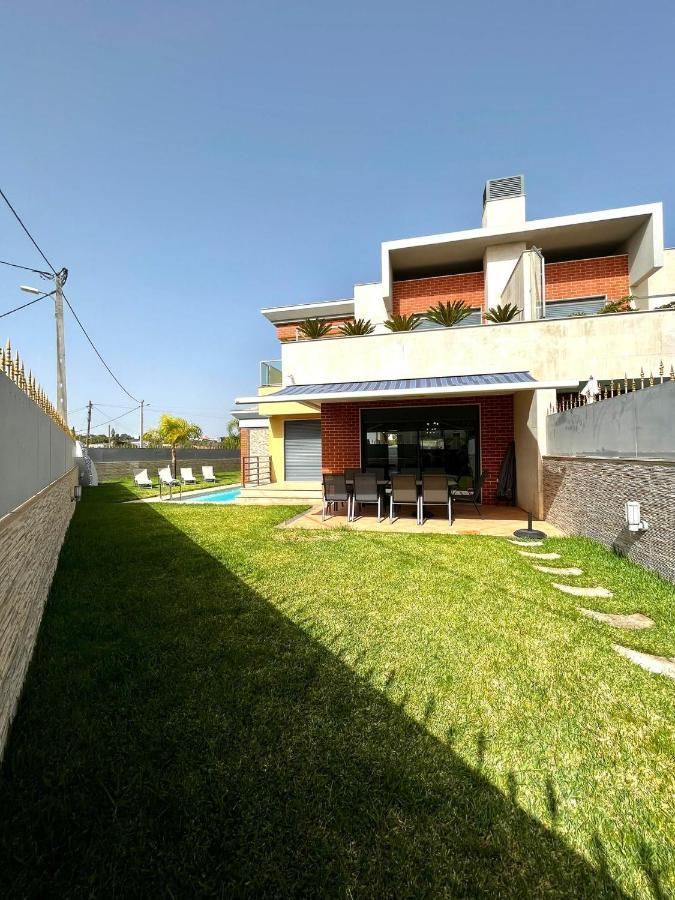 Funtastic Villa With Pool Albufeira Zewnętrze zdjęcie